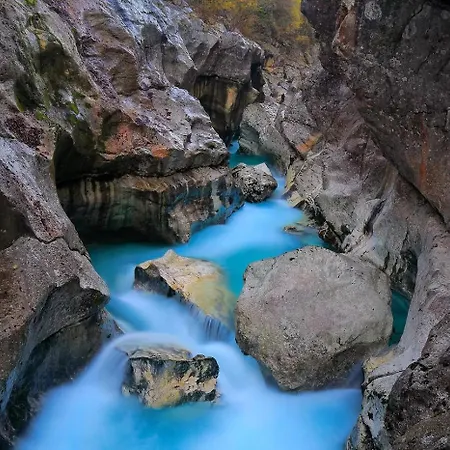 Vilijev Raj, A With In The Countryside * Avce