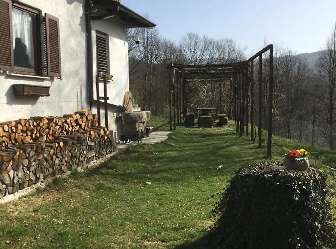 Vakantiehuis Vilijev Raj, A With In The Countryside Avce