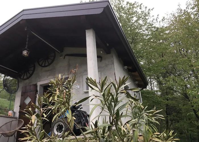 Vakantiehuis Vilijev Raj, A With In The Countryside *