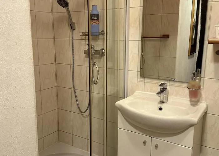 Vilijev Raj, A With In The Countryside * Avce